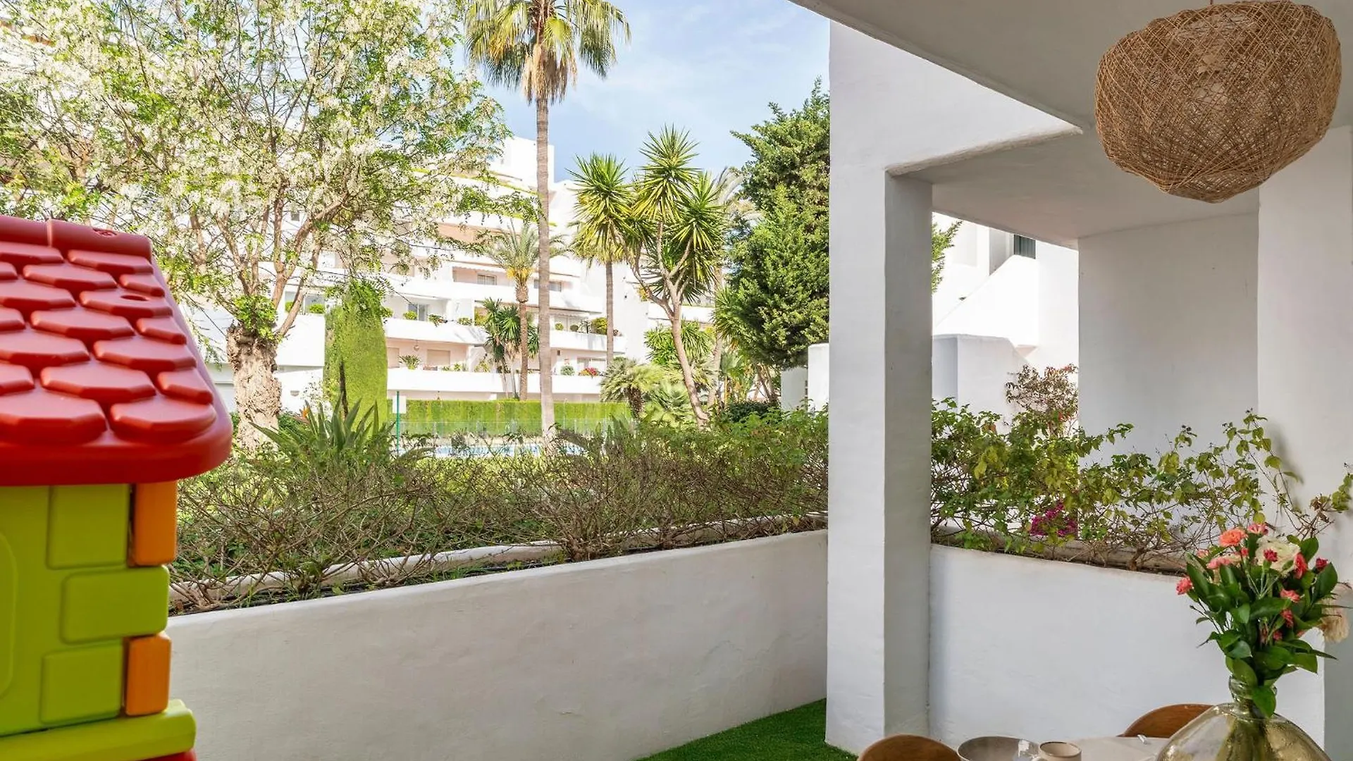 5 Bedroom Luxury Apt W Pool, Garage And Amazing Views Marbella 0*,